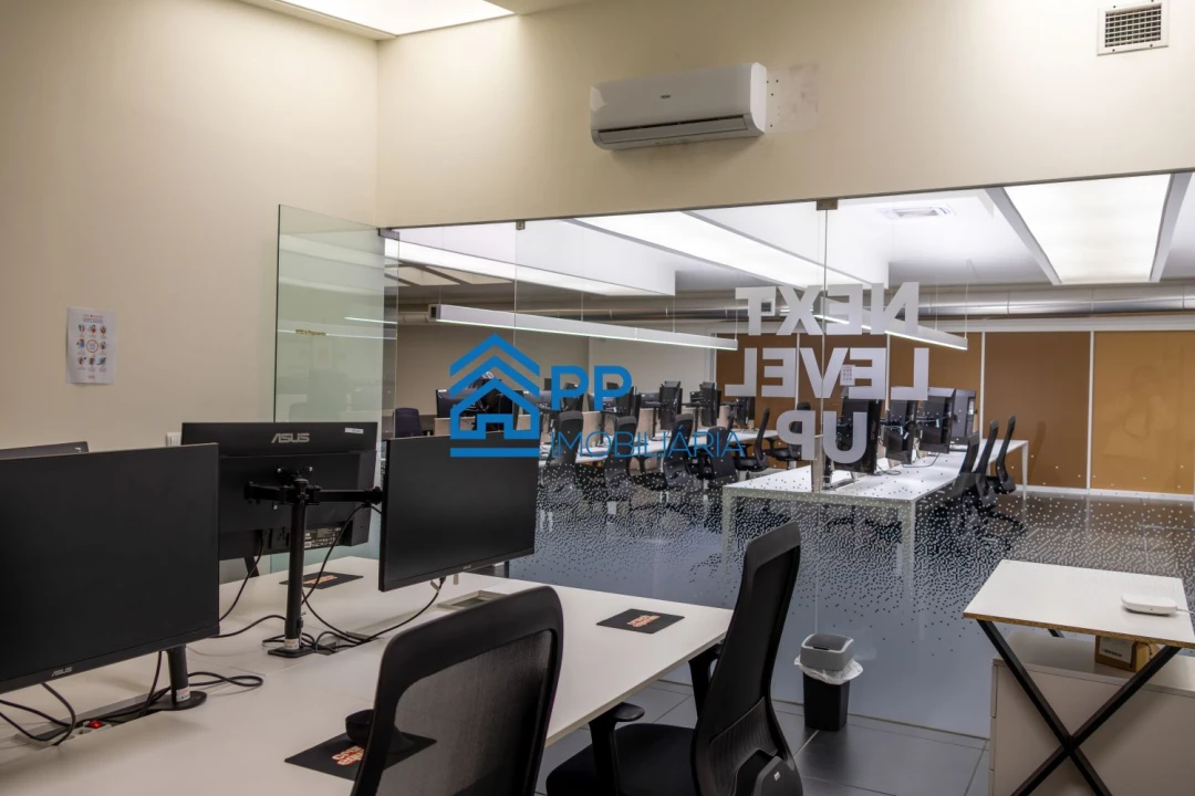 Loja para Venda em Serzedo e Perosinho Foto 9