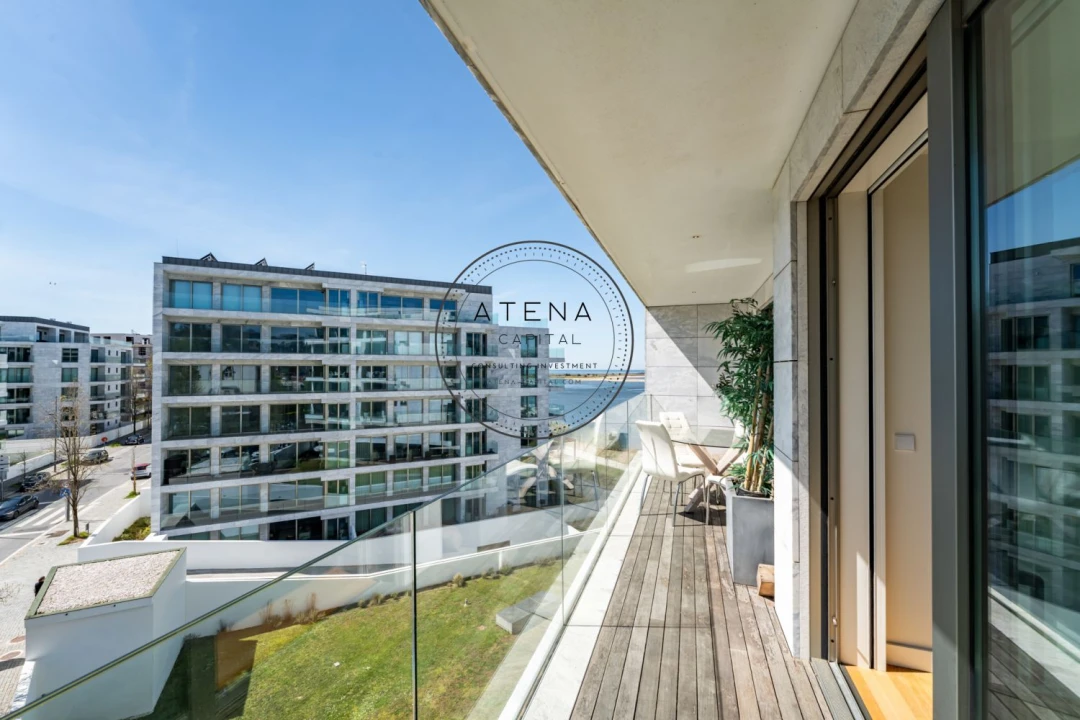 Apartamento T2 para Venda em Canidelo Foto 2