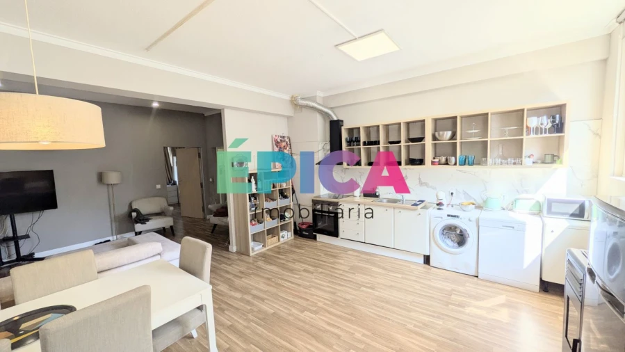 Apartamento T2 para Venda em Queluz e Belas Foto 17