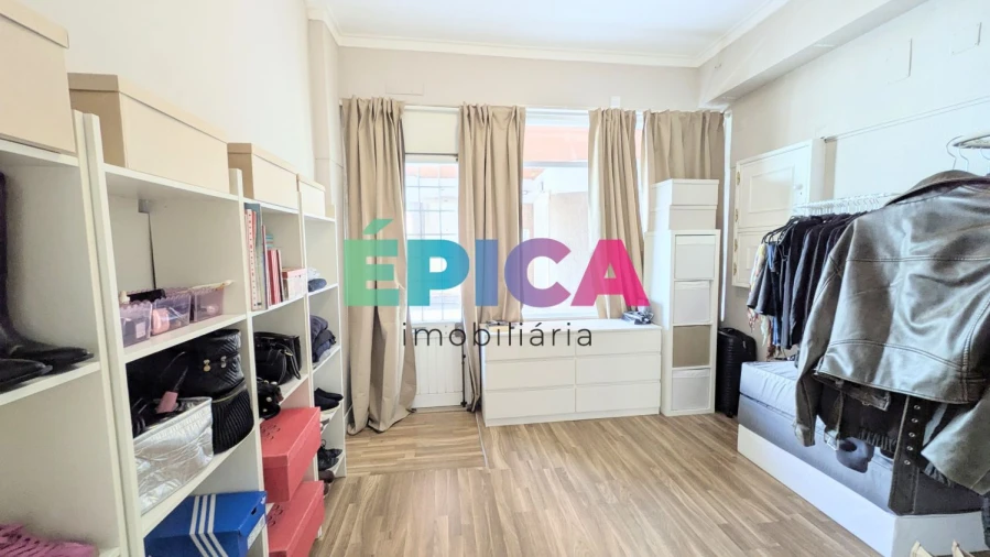 Apartamento T2 para Venda em Queluz e Belas Foto 33