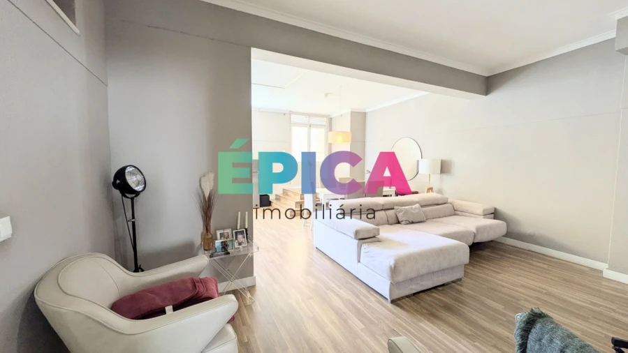 Apartamento T2 para Venda em Queluz e Belas Foto 12