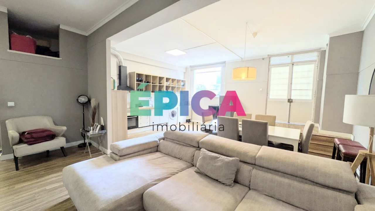 Apartamento T2 para Venda em Queluz e Belas Foto 3