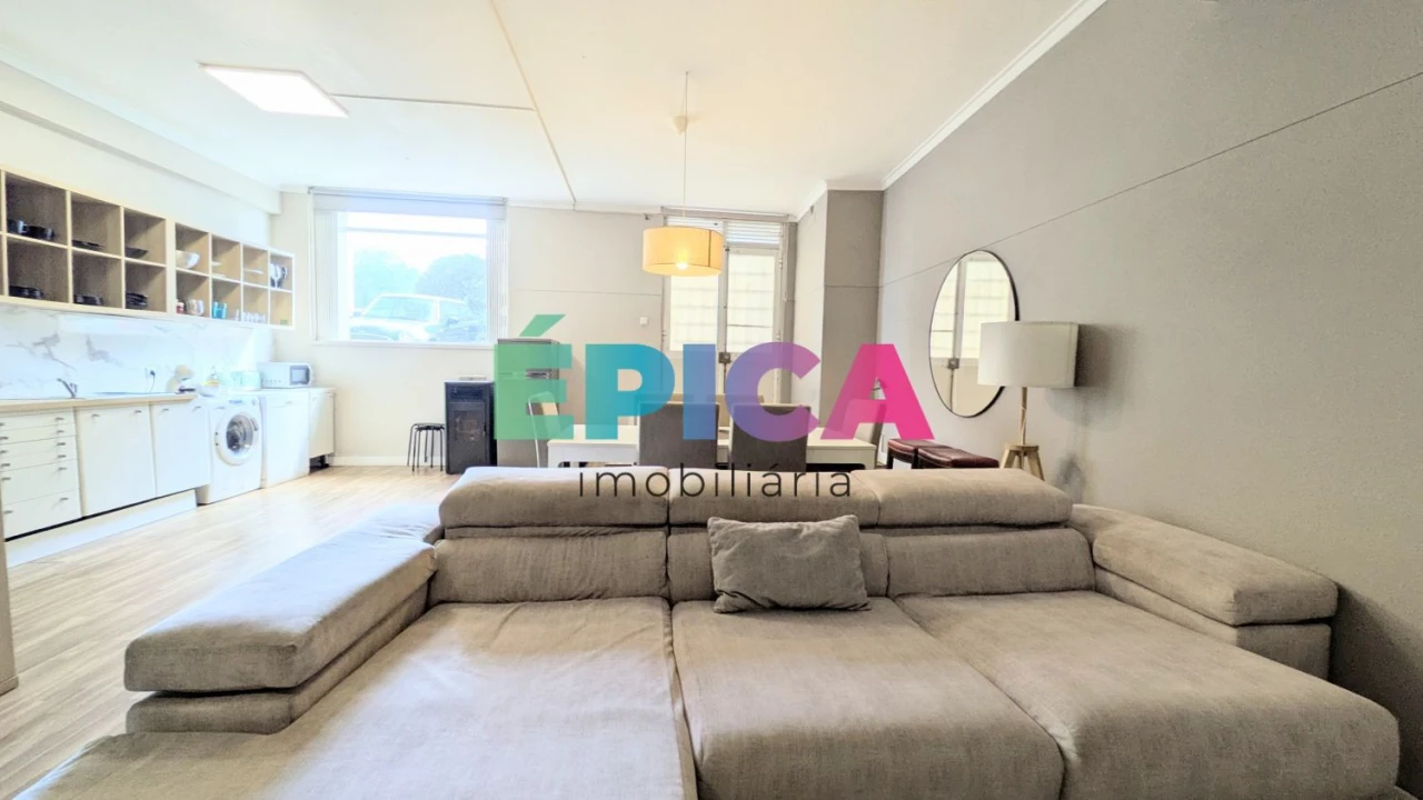 Apartamento T2 para Venda em Queluz e Belas Foto 4