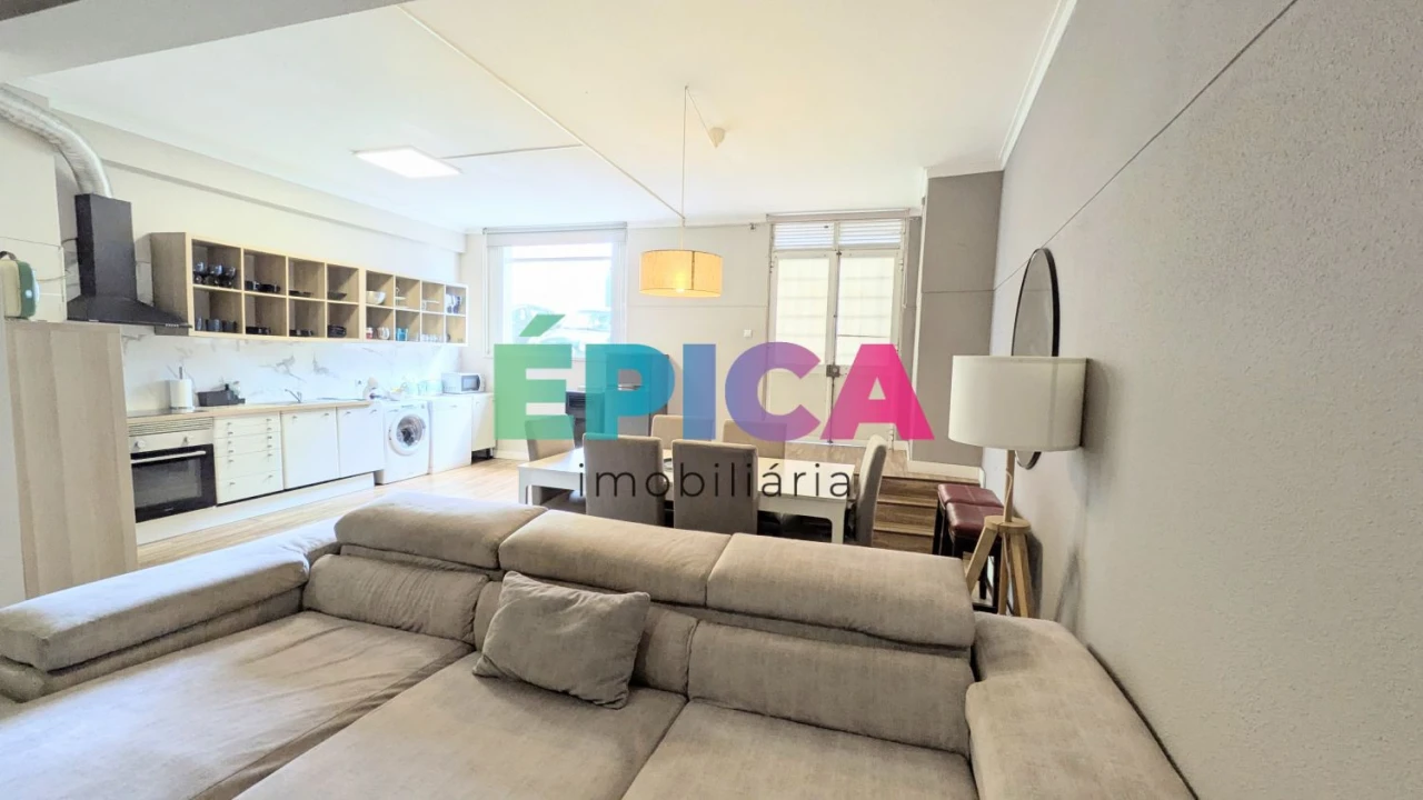 Apartamento T2 para Venda em Queluz e Belas Foto 2