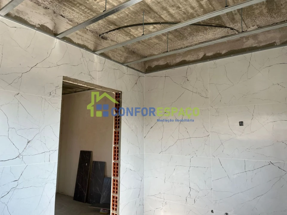 Moradia T4 para Venda em Castelo Branco Foto 11