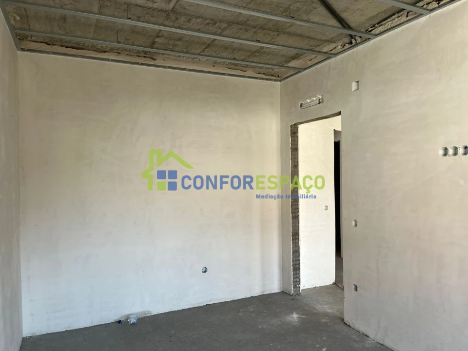 Moradia T4 para Venda em Castelo Branco Foto 6