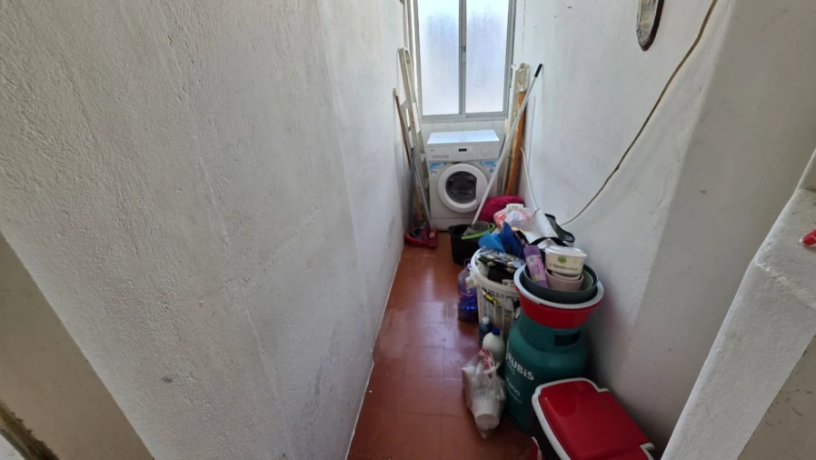 Apartamento T2 para Venda em Portimão Foto 6