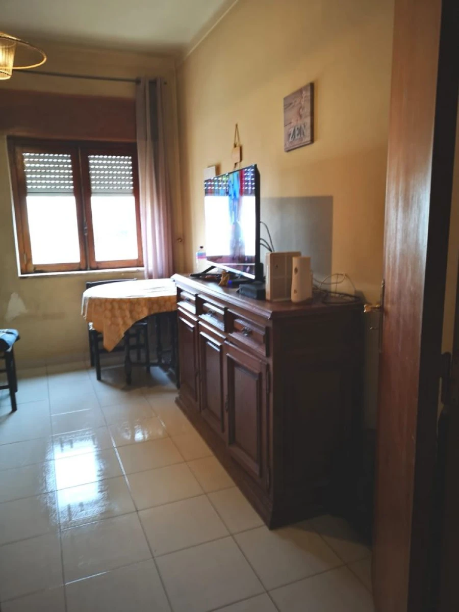 Apartamento T2 para Venda em Portimão Foto 4