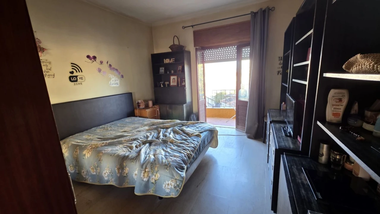 Apartamento T2 para Venda em Portimão Foto 10