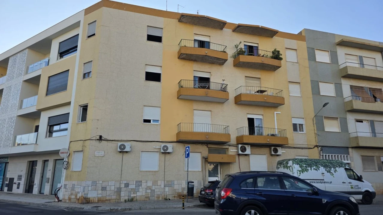 Apartamento T2 para Venda em Portimão Foto 16