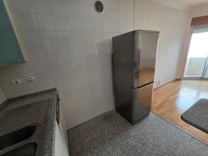 Apartamento T1 para Venda em Alvalade Foto 18