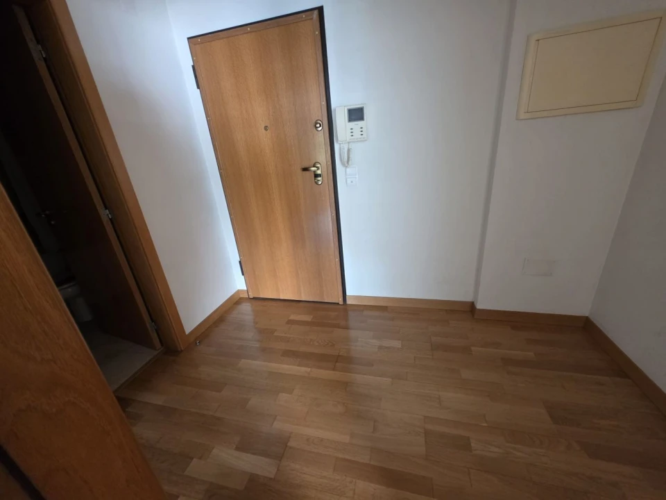 Apartamento T1 para Venda em Alvalade Foto 14