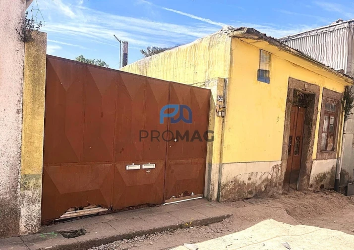 Moradia T5 para Venda em Ramalde Foto 2