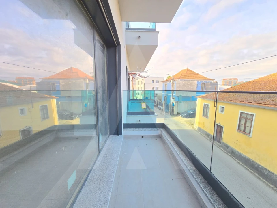 Apartamento T2 para Venda em Esgueira Foto 5