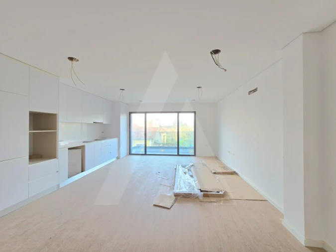 Apartamento T2 para Venda em Esgueira Foto 2