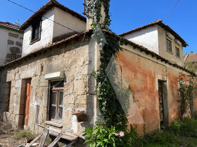 Moradia T4 para Venda em Ovoa e Vimieiro Foto 2