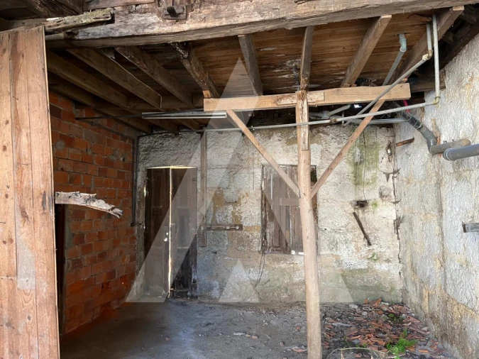 Moradia T4 para Venda em Ovoa e Vimieiro Foto 8