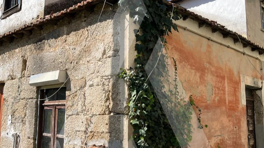 Moradia para Venda em Ovoa e Vimieiro