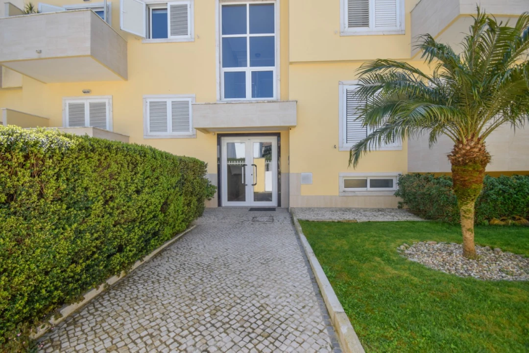 Apartamento T3 para Venda em Cascais e Estoril Foto 2