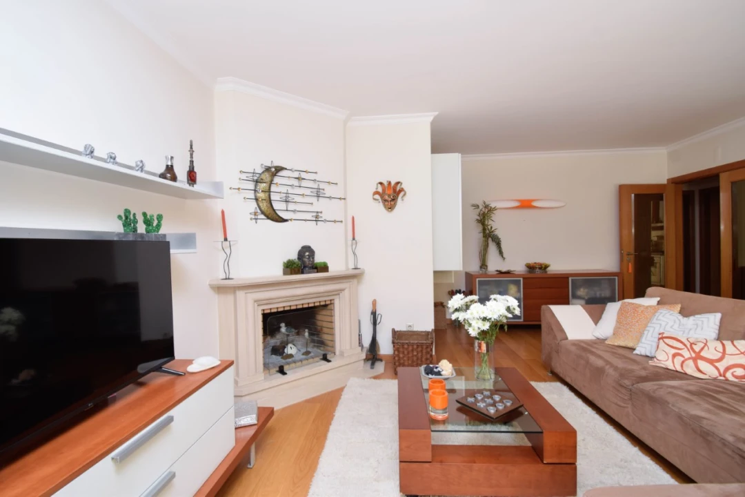 Apartamento T3 para Venda em Cascais e Estoril Foto 10