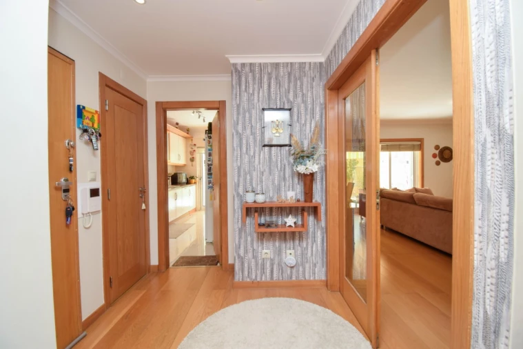 Apartamento T3 para Venda em Cascais e Estoril Foto 3