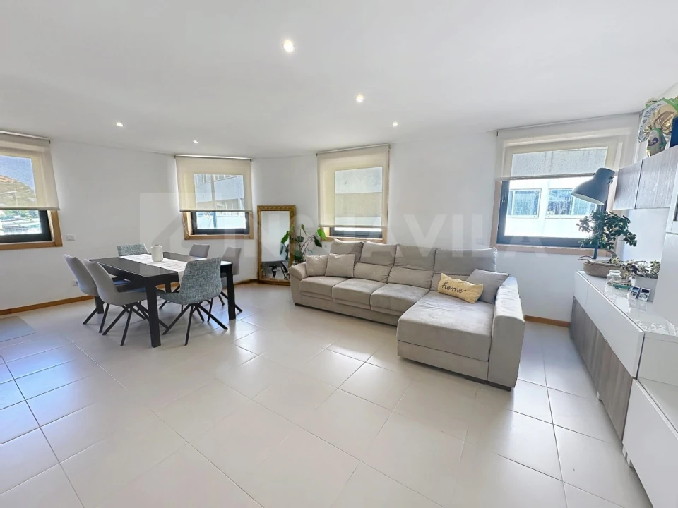 Apartamento T2 para Venda em Vila Praia de Ancora Foto 2