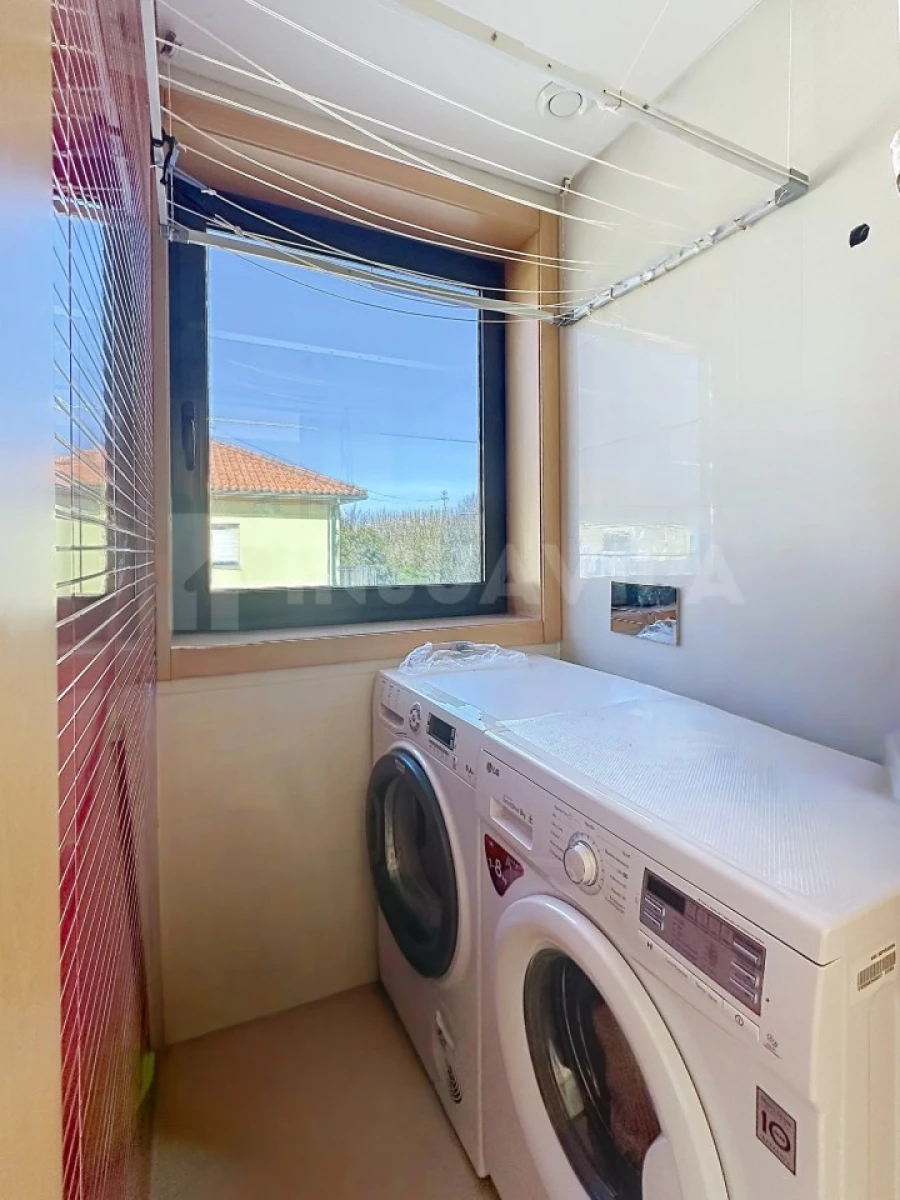 Apartamento T2 para Venda em Vila Praia de Ancora Foto 14