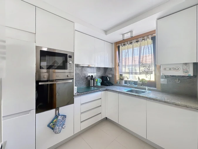 Apartamento T2 para Venda em Vila Praia de Ancora Foto 4
