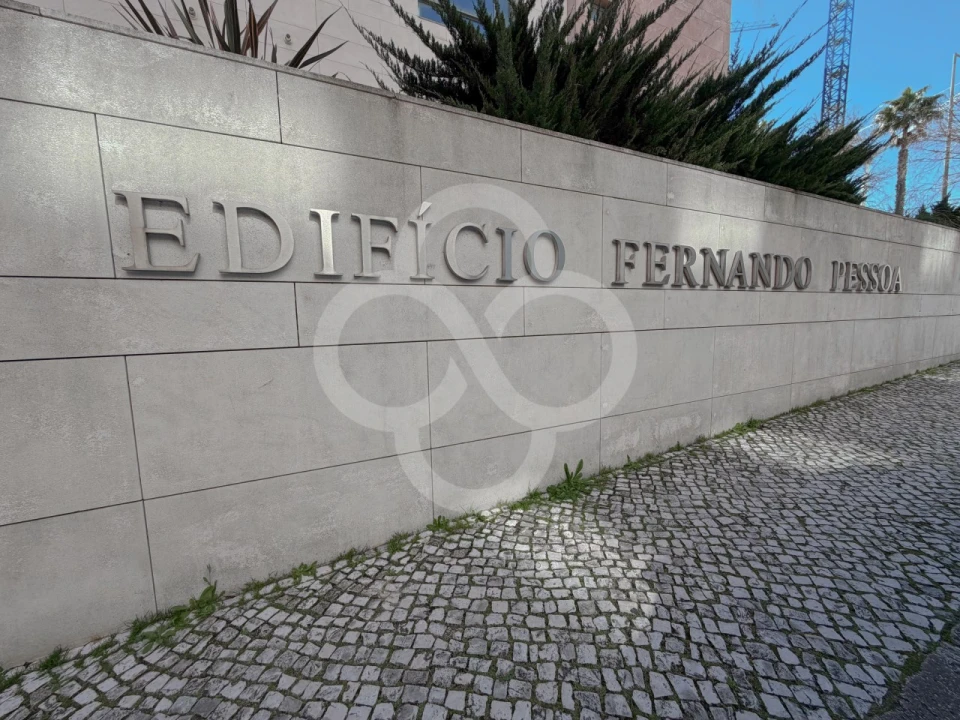 Apartamento T2 para Venda em Parque das Nações Foto 1