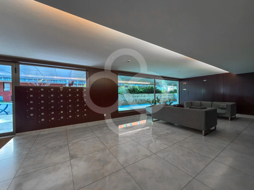 Apartamento T2 para Venda em Parque das Nações Foto 2