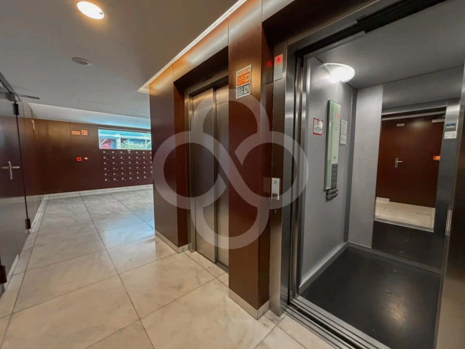 Apartamento T2 para Venda em Parque das Nações Foto 3