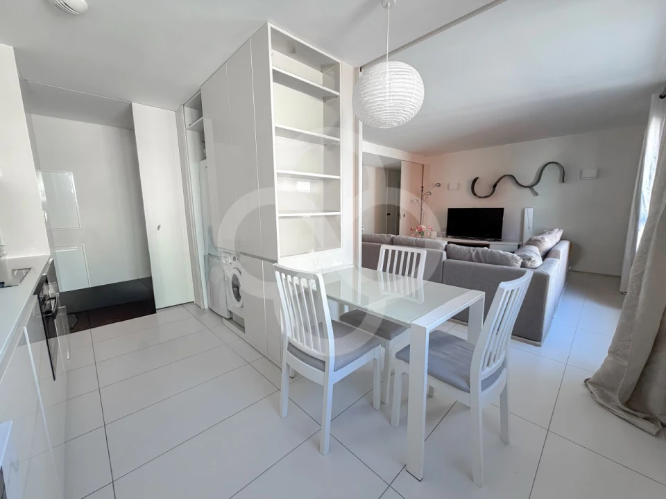 Apartamento T2 para Venda em Parque das Nações Foto 4