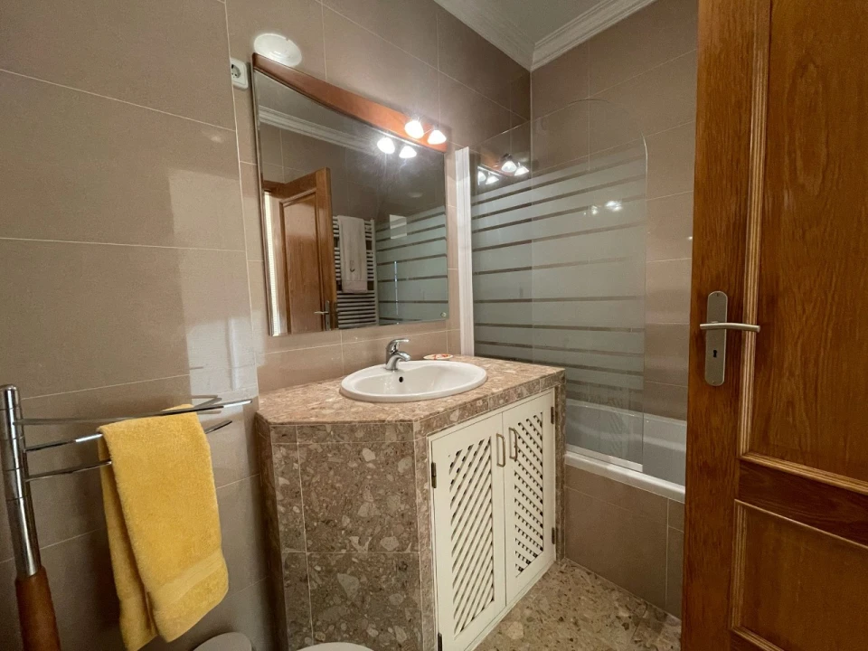 Apartamento T3 para Venda em Buarcos Foto 11