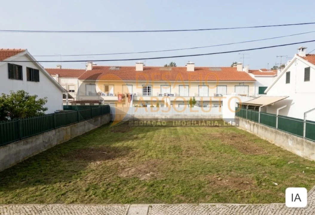 Terreno para Venda em Quinta do Conde Foto 1