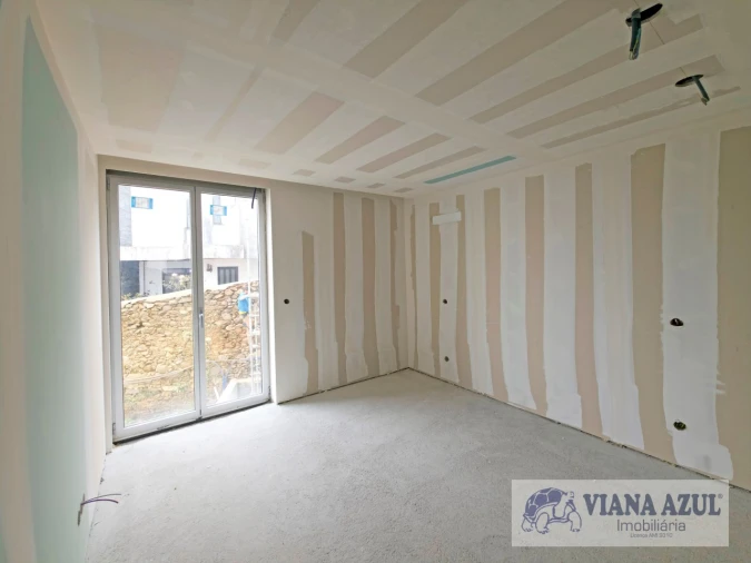 Apartamento T2 para Venda em Santa Maria Maior e Monserrate e Meadela Foto 8