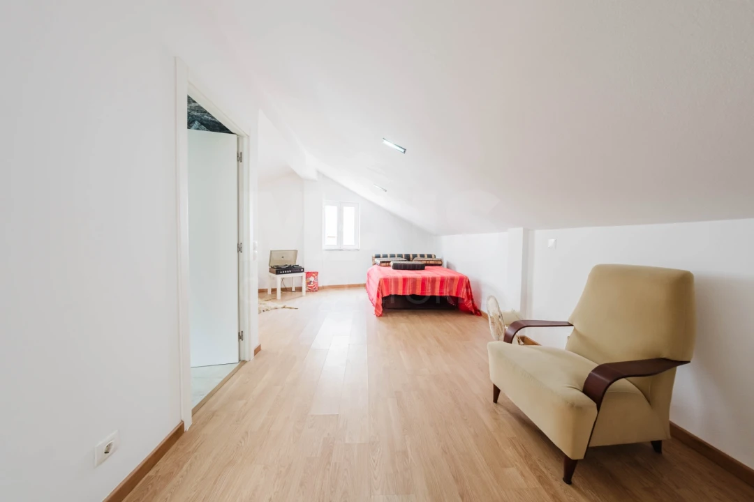 Moradia T2 para Venda em Peniche Foto 8