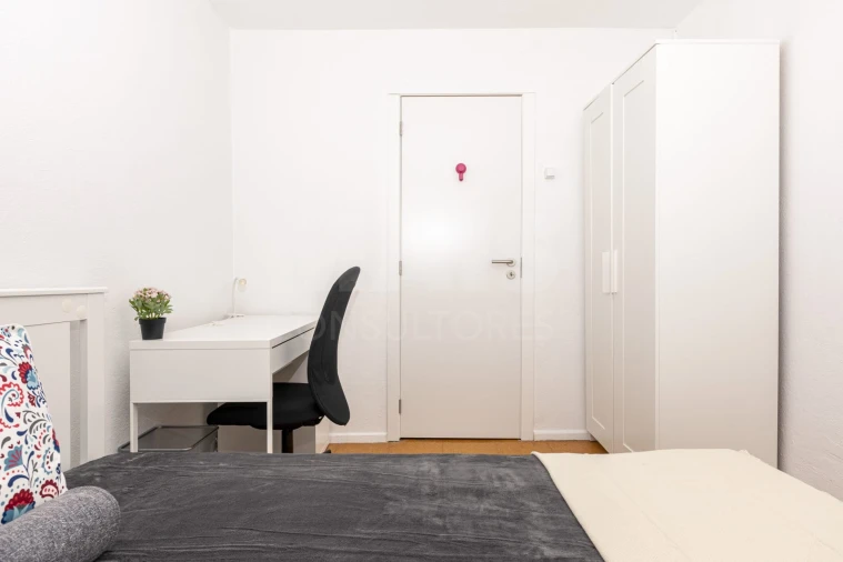 Apartamento T4 para Venda em Olivais Foto 10