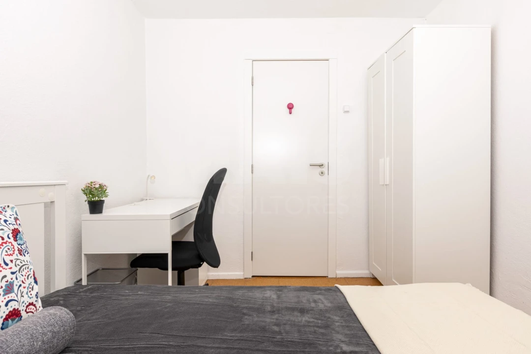 Apartamento T4 para Venda em Olivais Foto 10