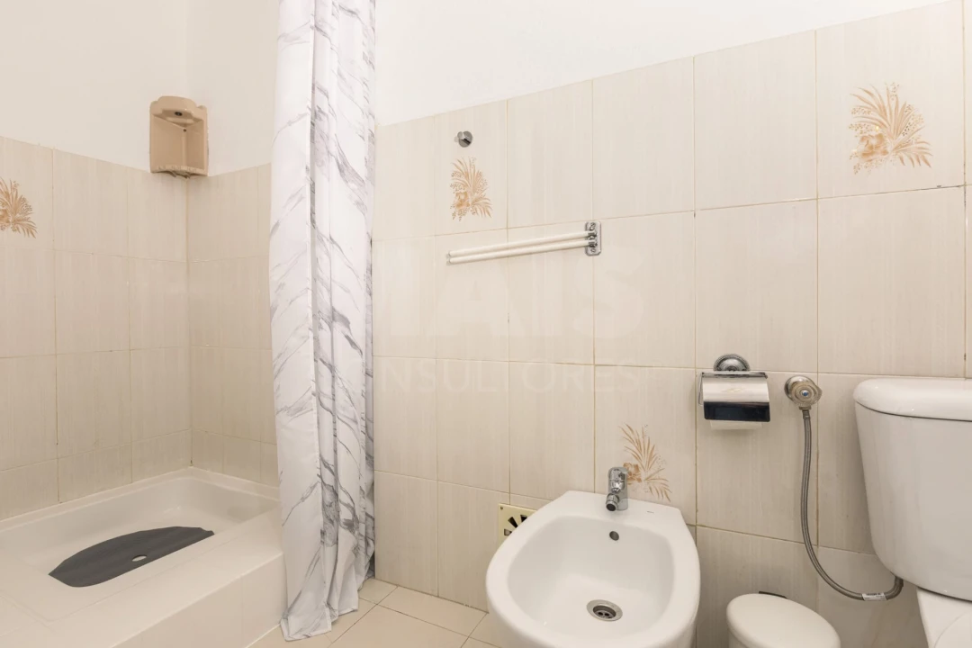 Apartamento T4 para Venda em Olivais Foto 8