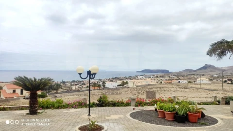 Moradia T3 para Venda em Porto Santo