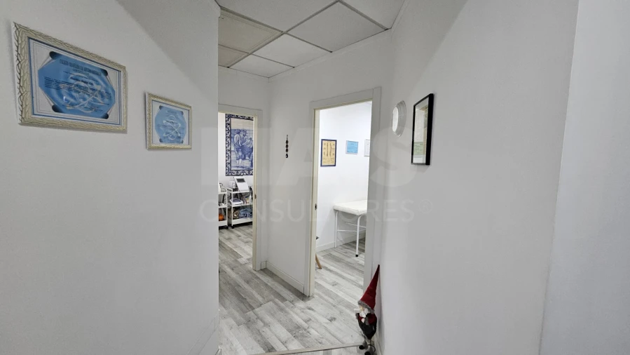 Loja para Venda em Cacém e São Marcos Foto 12