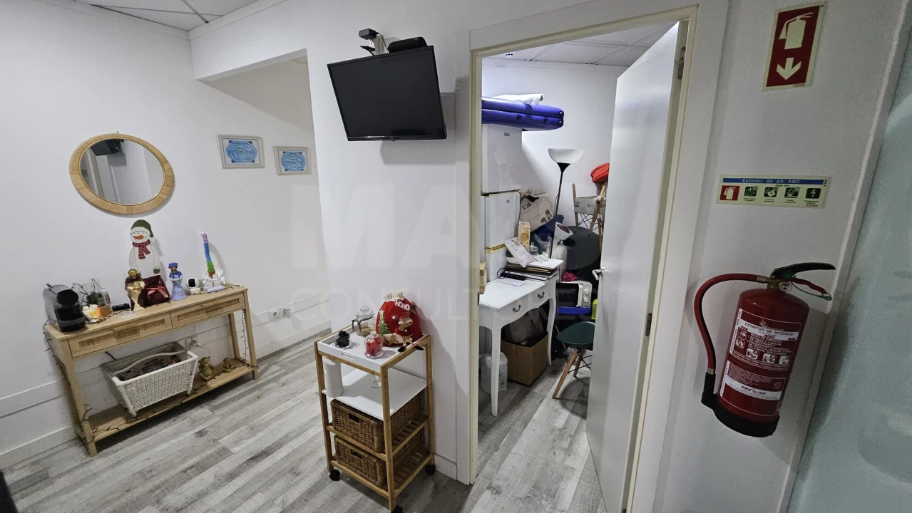 Loja para Venda em Cacém e São Marcos Foto 9