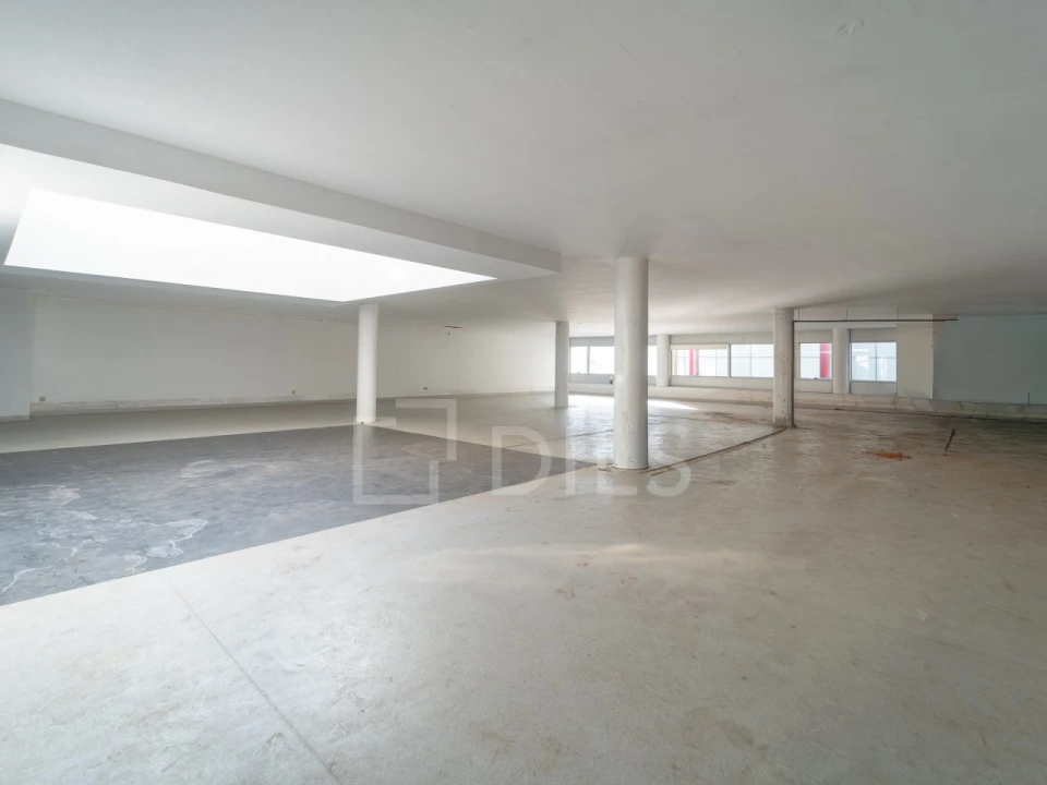 Escritório para Arrendamento em Ramalde Foto 4