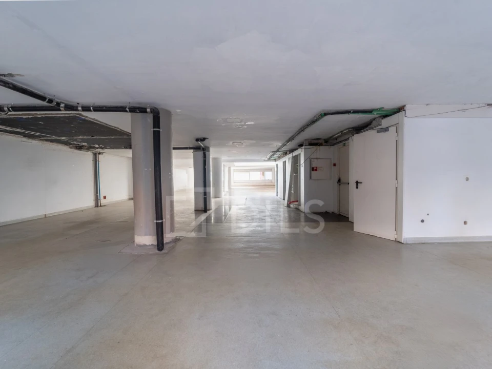 Escritório para Arrendamento em Ramalde Foto 5