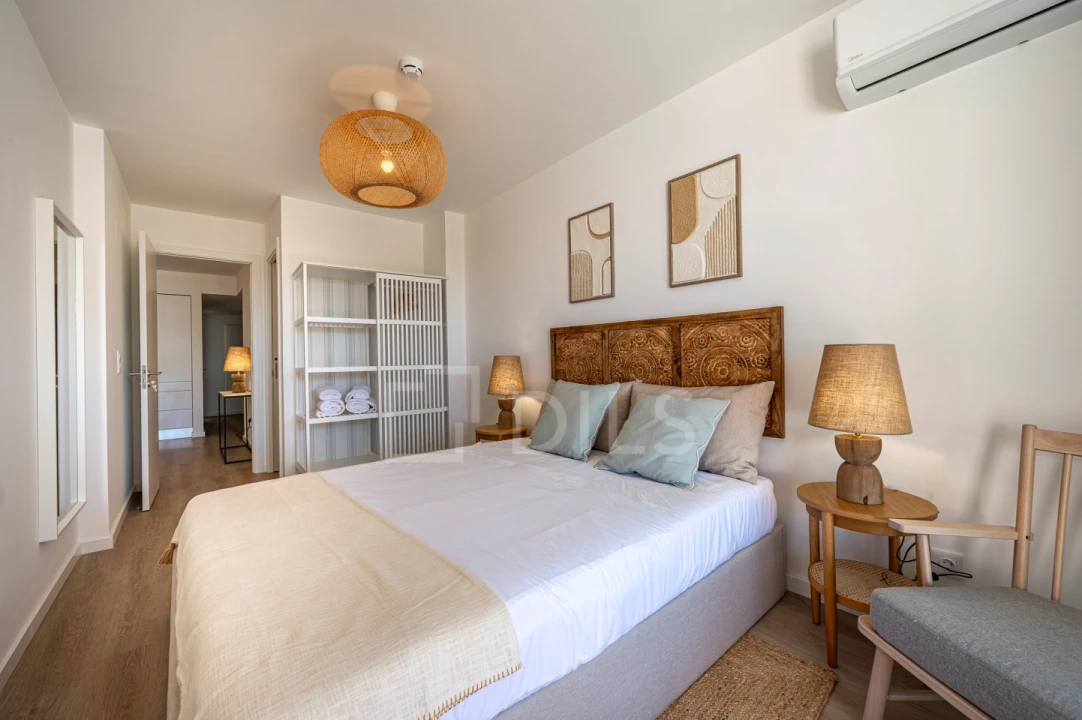 Apartamento T3 para Venda em Porto Covo Foto 8