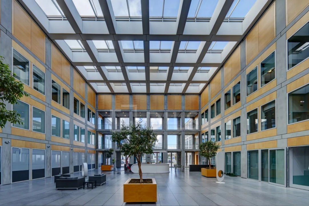 Prédio para Arrendamento em Marvila Foto 12