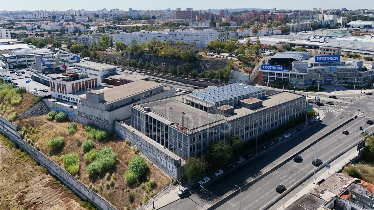 Prédio para Arrendamento em Marvila Foto 20