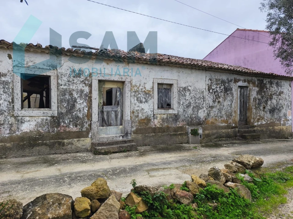 Moradia T3 para Venda em Santa Maria, São Pedro e Matacães Foto 5