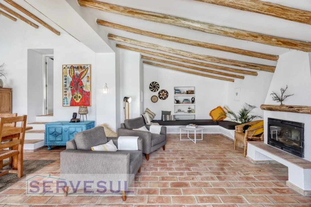 Moradia T4 para Venda em São Bartolomeu de Messines Foto 3