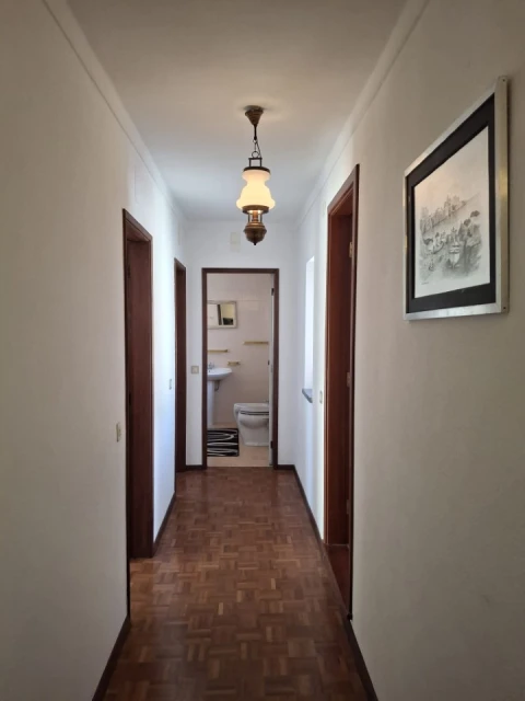 Quinta T6 para Venda em Nazare